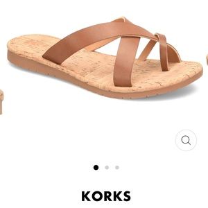 Korks Saige Sandals in Light Brown